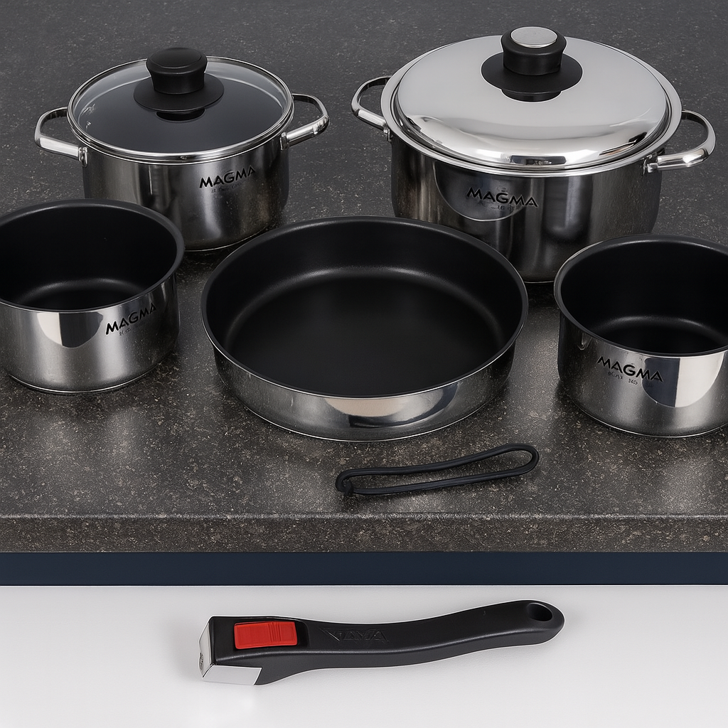 Collapsible cookware set
